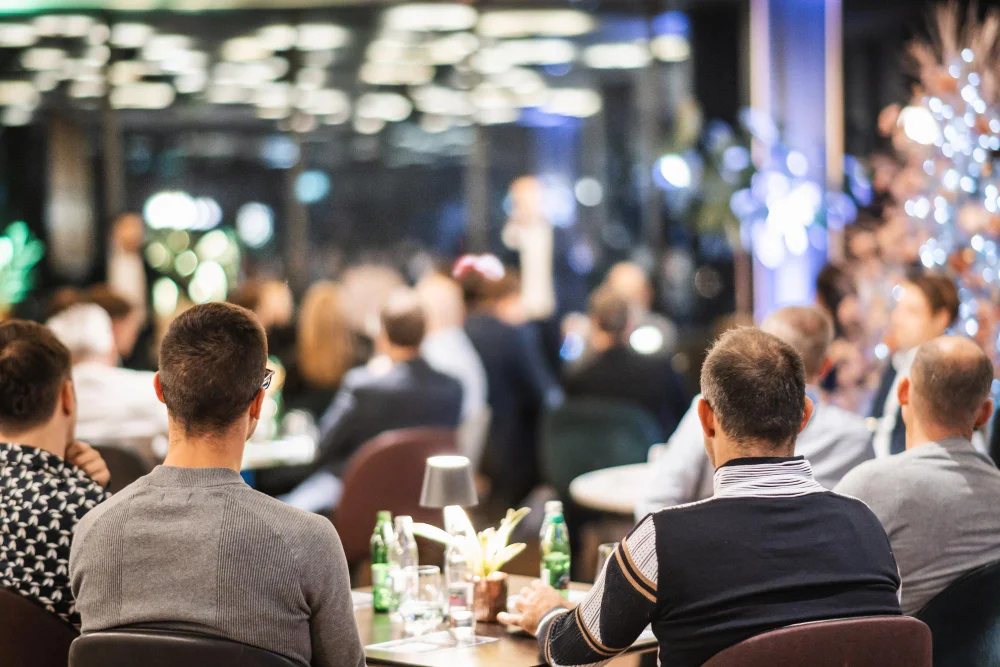 A Guide to Finding the Best Motivational Maven for Your Corporate Event